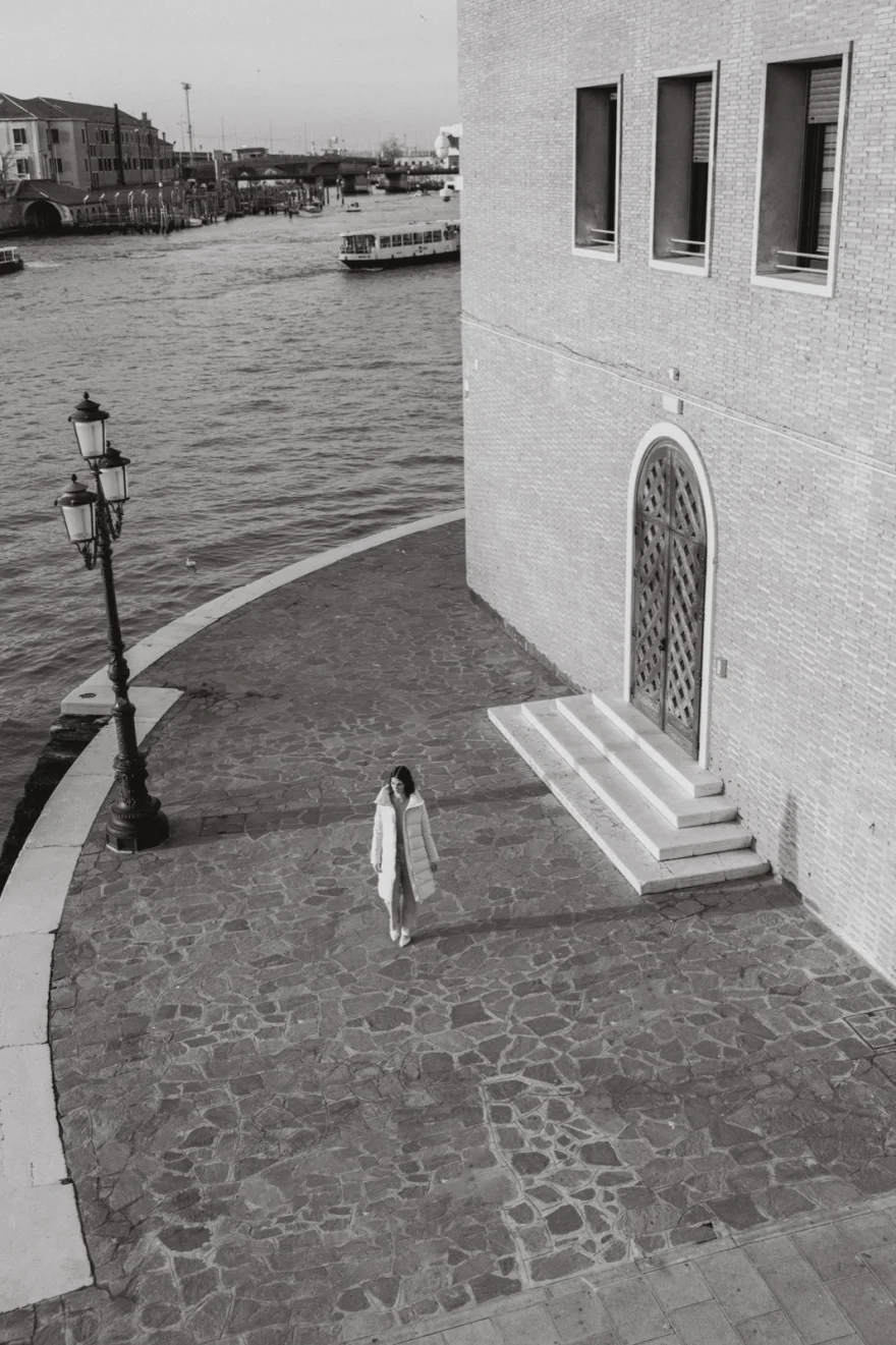 Outerwear detail in the Venetian streets, Mabrun campaign photographed by Ina Cenusa