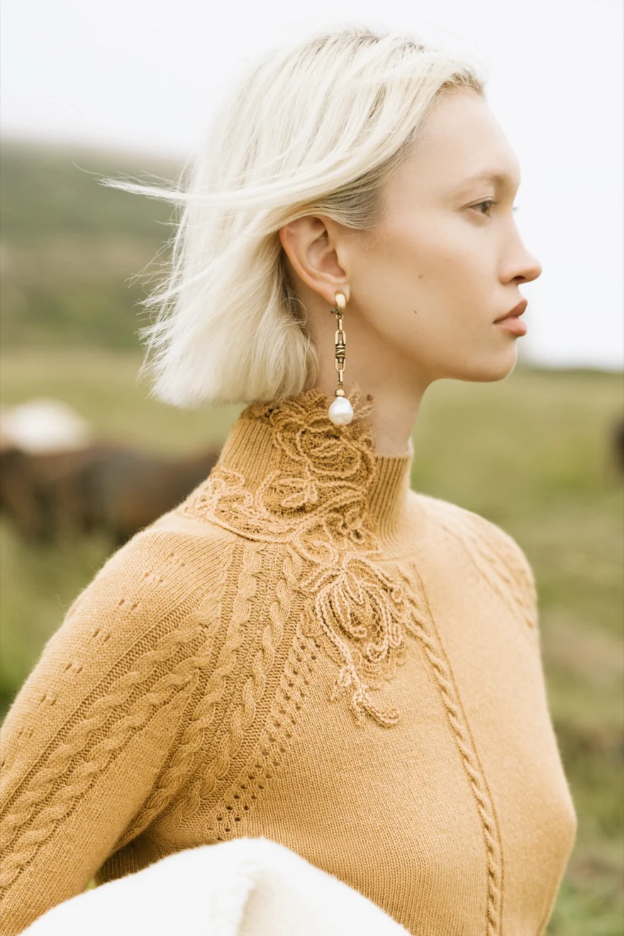 Small figure against the vast chalk cliffs, Ermanno Scervino campaign photographed by Ina Cenusa